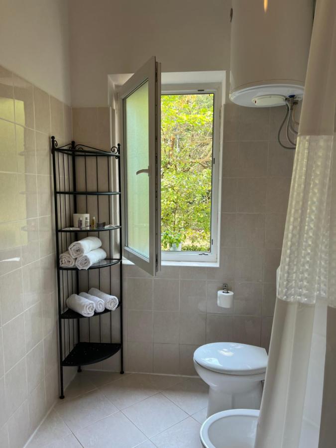 Villa Claudia Beach Apartment Premantura Exterior photo